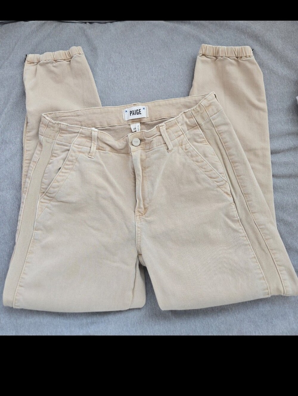 PAIGE  Beige Jogger Jeans Size 28